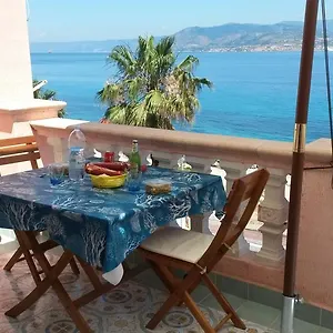 Appartement Blue Eden Strait Messina